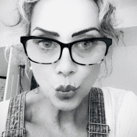 Meet your Posher, Maria - Picture 4 of 4